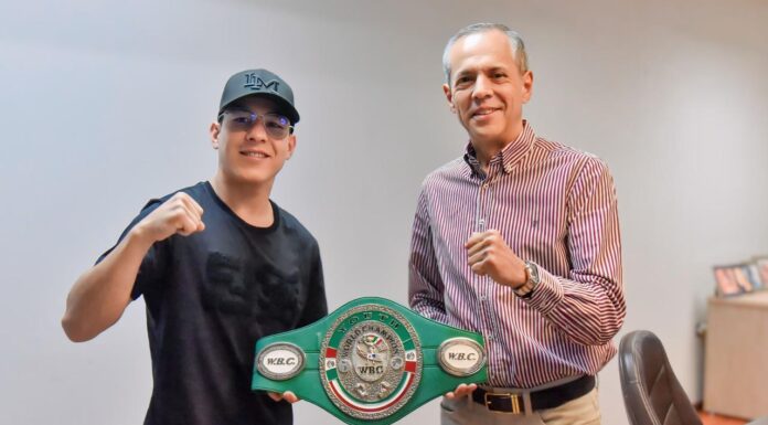 Karim “Bullterrier” Arce pone en alto al municipio de Ahome
