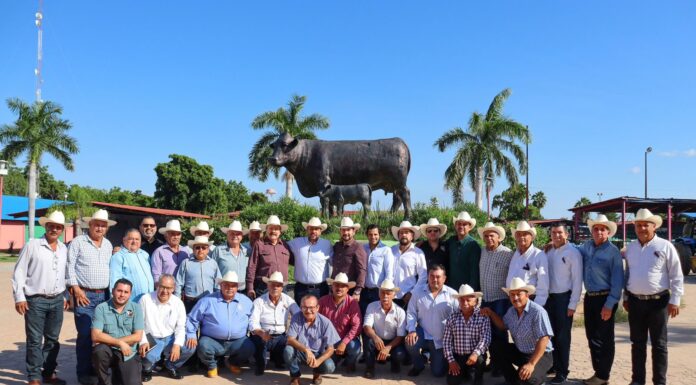 Se reúne la UGRS con asociaciones ganaderas de Sinaloa para definir estrategias de crecimiento del sector