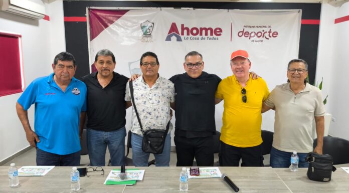 Homenaje múltiple en el Nacional de Convivencia de Futbol Máster Platino y Platino Plus