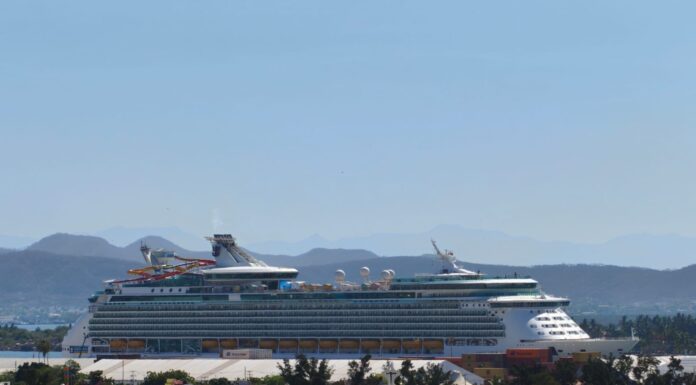 Recibe Mazatlán al crucero 55 del año