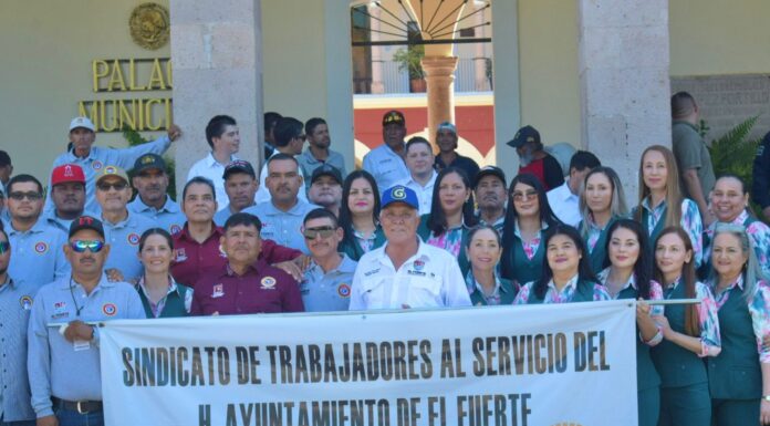 Gobierno de El Fuerte conmemora el Día del Trabajo con acto cívico y desfile sindical
