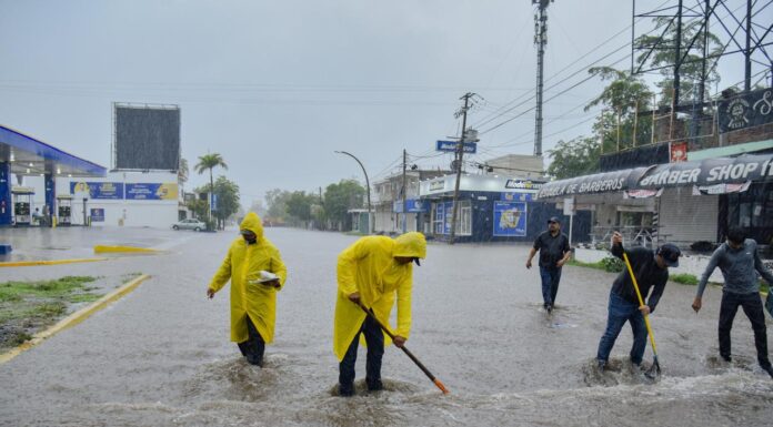 Llama Protección Civil a mantenerse atentos ante las intermitentes lluvias, para no ponerse en riesgo
