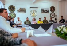 Gobernadora Graciela Domínguez Nava encabeza la Mesa de Construcción de Paz y Seguridad en el municipio de Choix