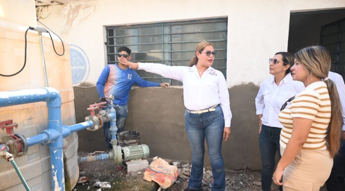 Alcaldesa Evangelina Llanes supervisa rehabilitación del tanque elevado en Campo Treinta y Ocho