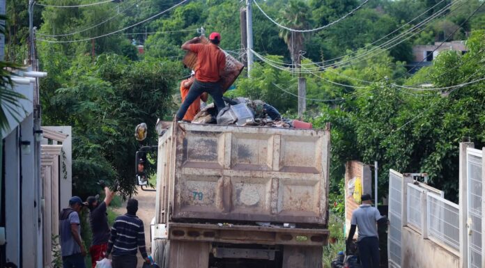 Ayuntamiento de El Fuerte refuerza labores de recolección de basura