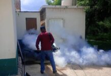 Gobierno de El Fuerte continúa con acciones de prevención y control de vectores en comunidades