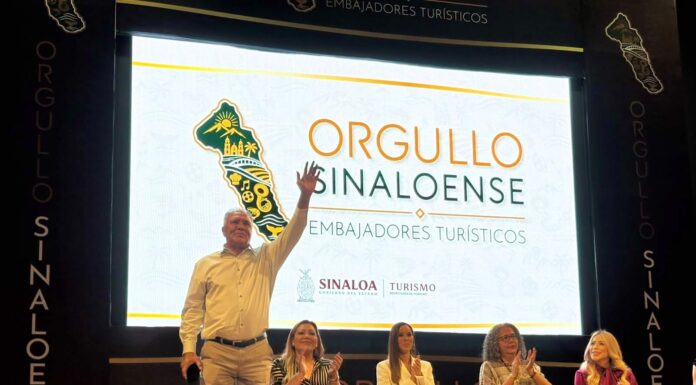 El Fuerte recibe dos galardones de Orgullo Sinaloa