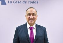 Antonio Menéndez entrega Segundo Informe al Cabildo Ahomense